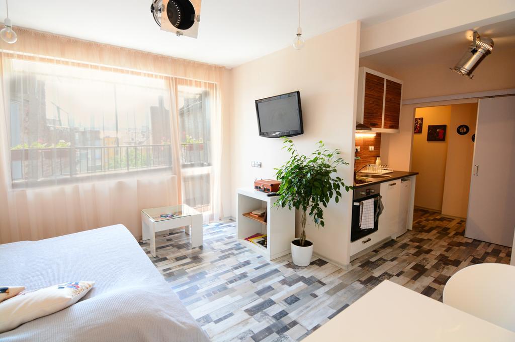 Jazzy Sofia Downtown Apartment Екстер'єр фото